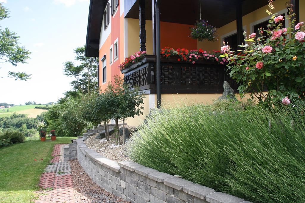 Gastehaus Dobida Hotel Unterlamm  Exterior foto